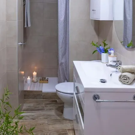 Apartamento Para 4 Con Jardin A 500m De La Playa Апартаменты *